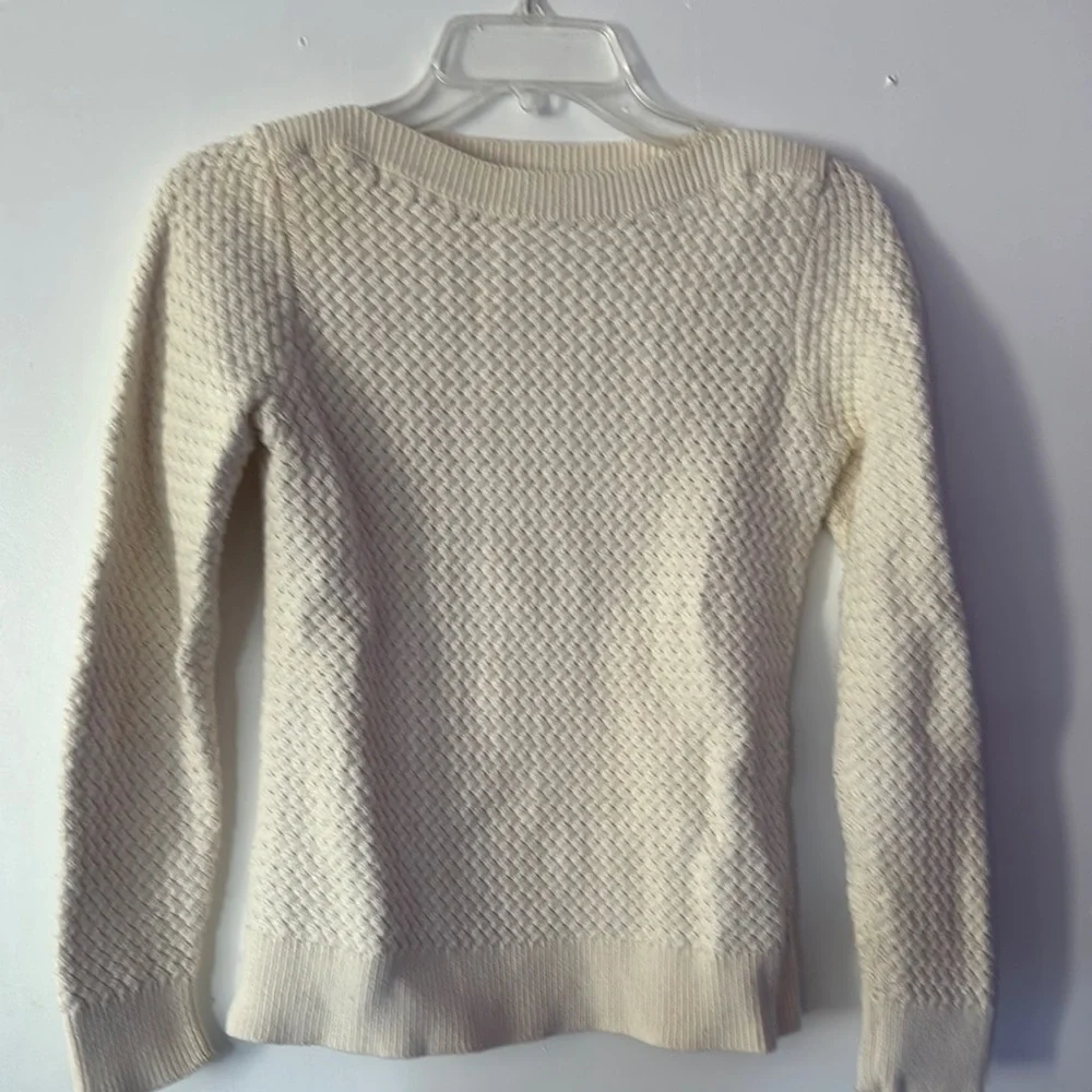 LL Bean Women's Cream Sweater XS - Picture 1 of 4